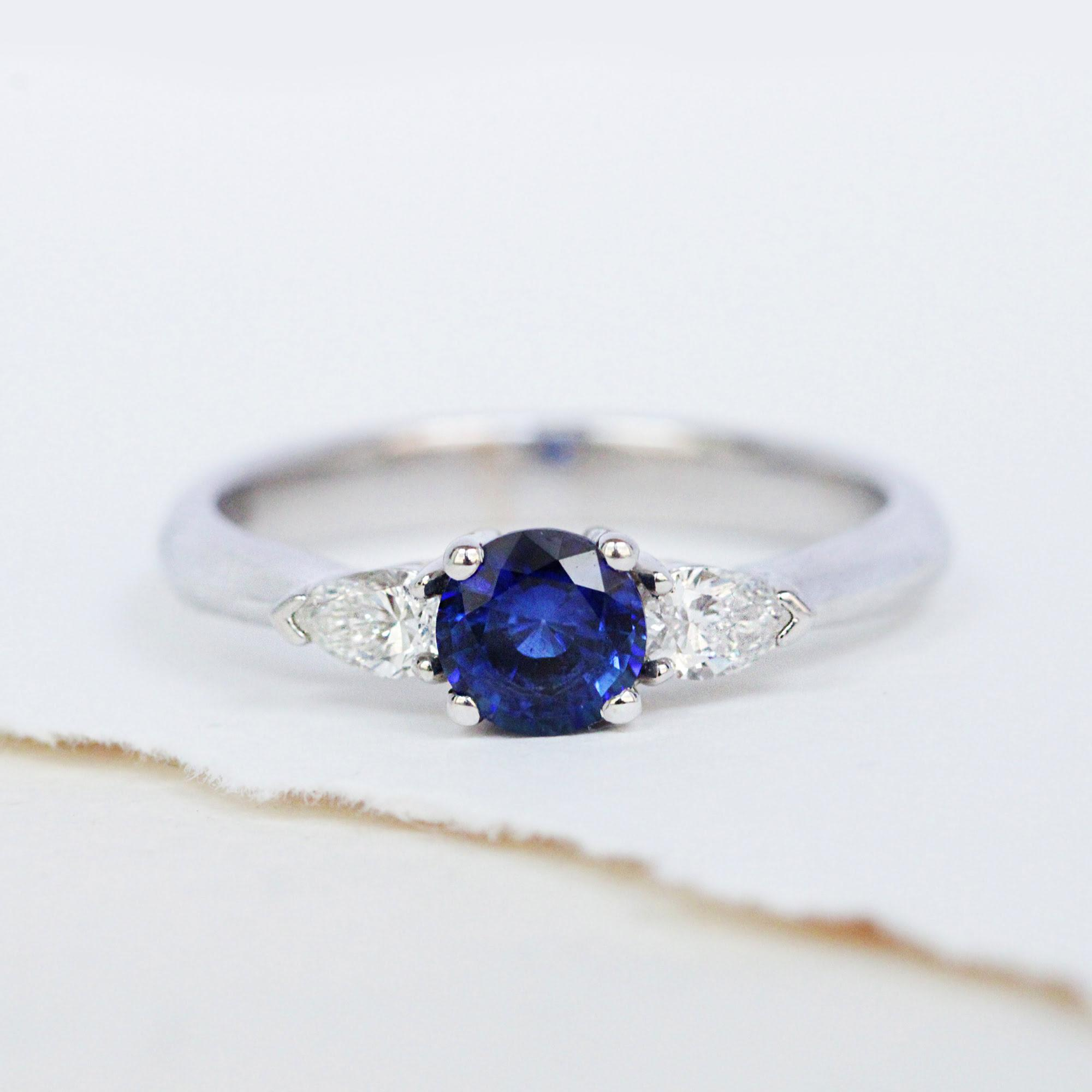 5 Ways Blue Ring Diamonds Will Elevate Your Style - NewsBreak Blog